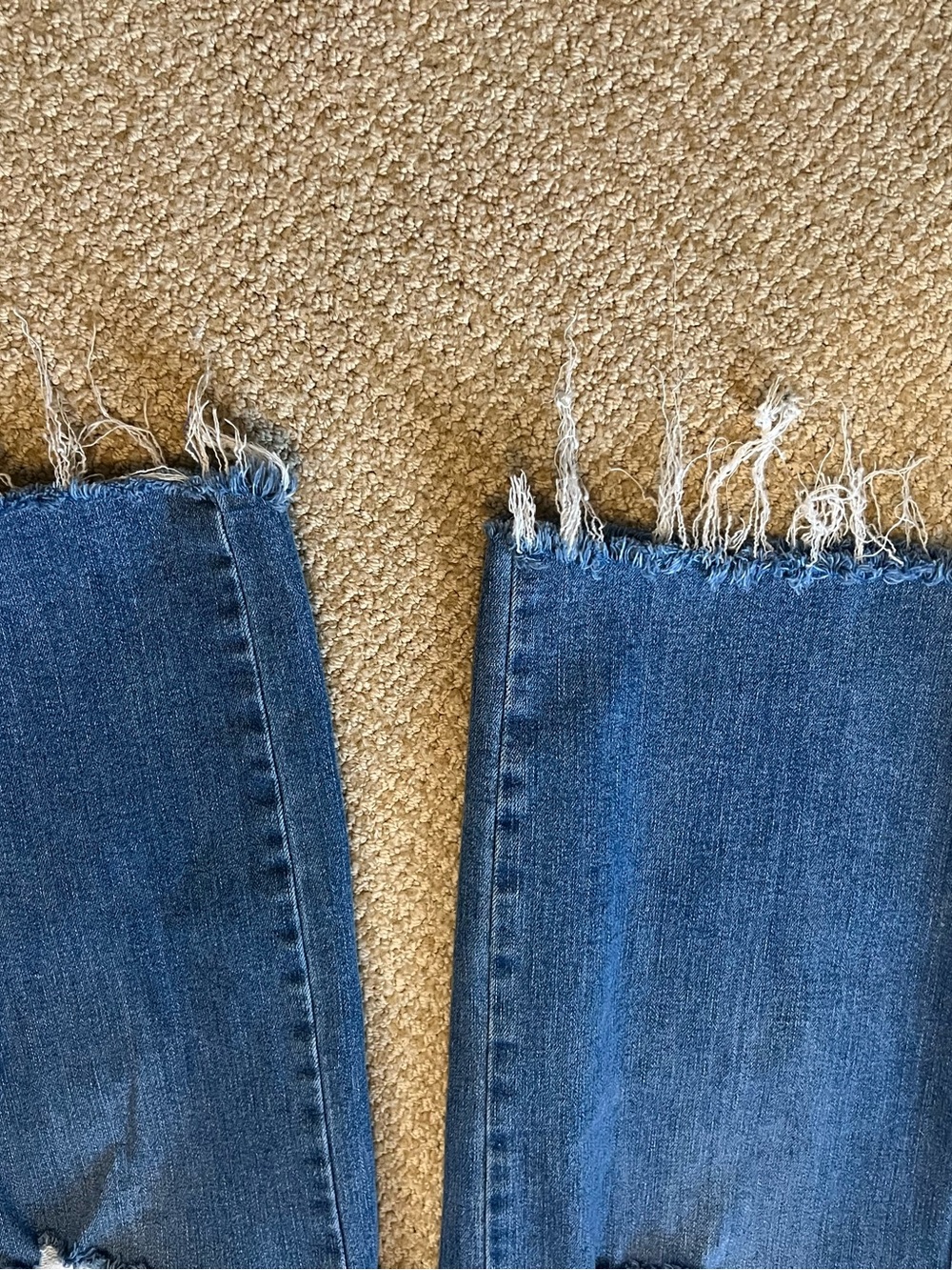 Judy Blue Medium Blue Straight-Leg Distressed Jeans - Picture 5 of 7